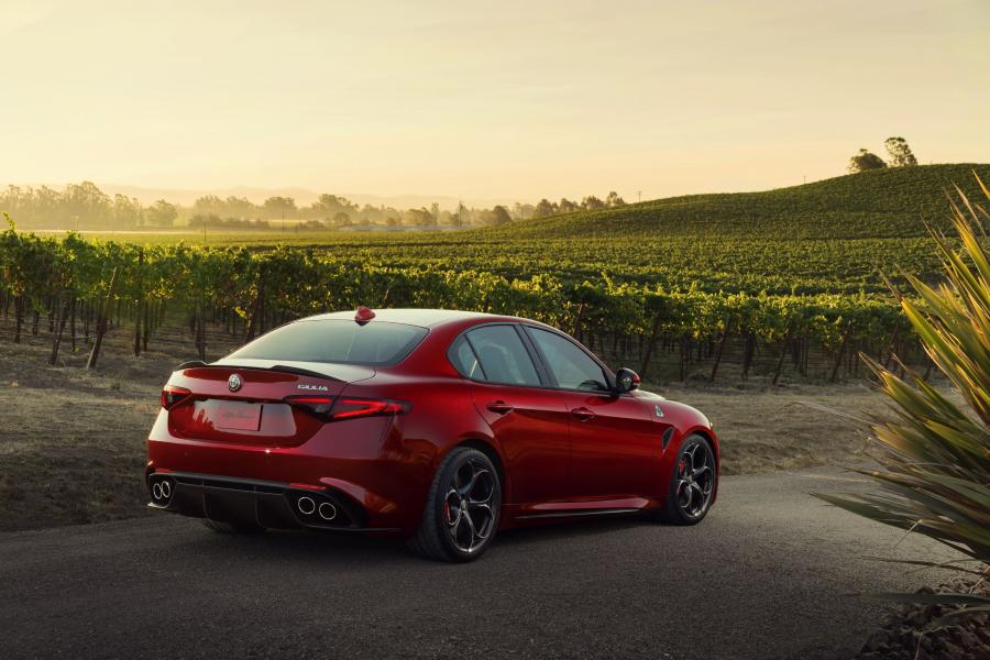  Alfa Romeo Giulia Quadrifoglio (952) 2016 года  (NA) (фото 65 из 86)